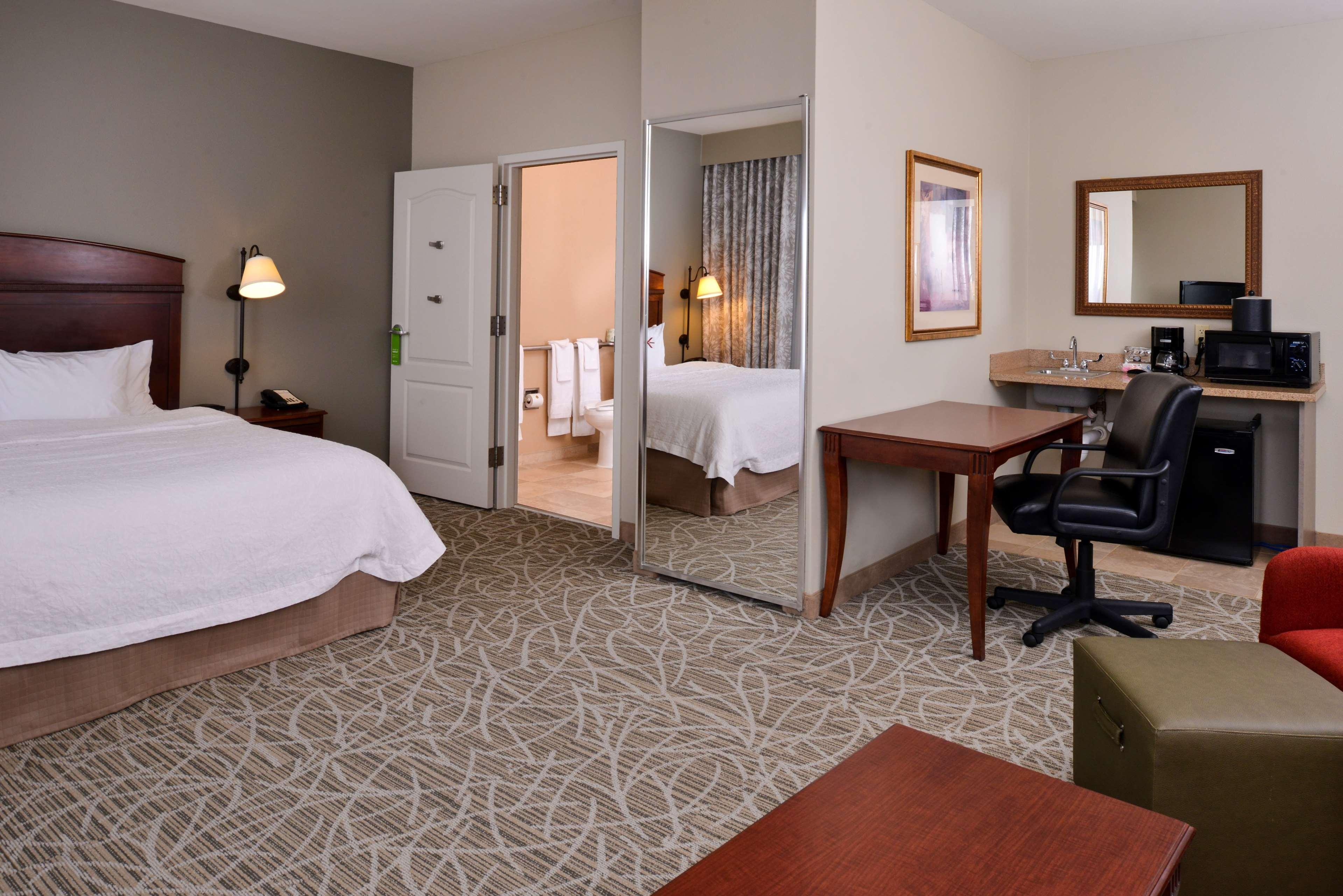 Hampton Inn By Hilton Litchfield Εξωτερικό φωτογραφία