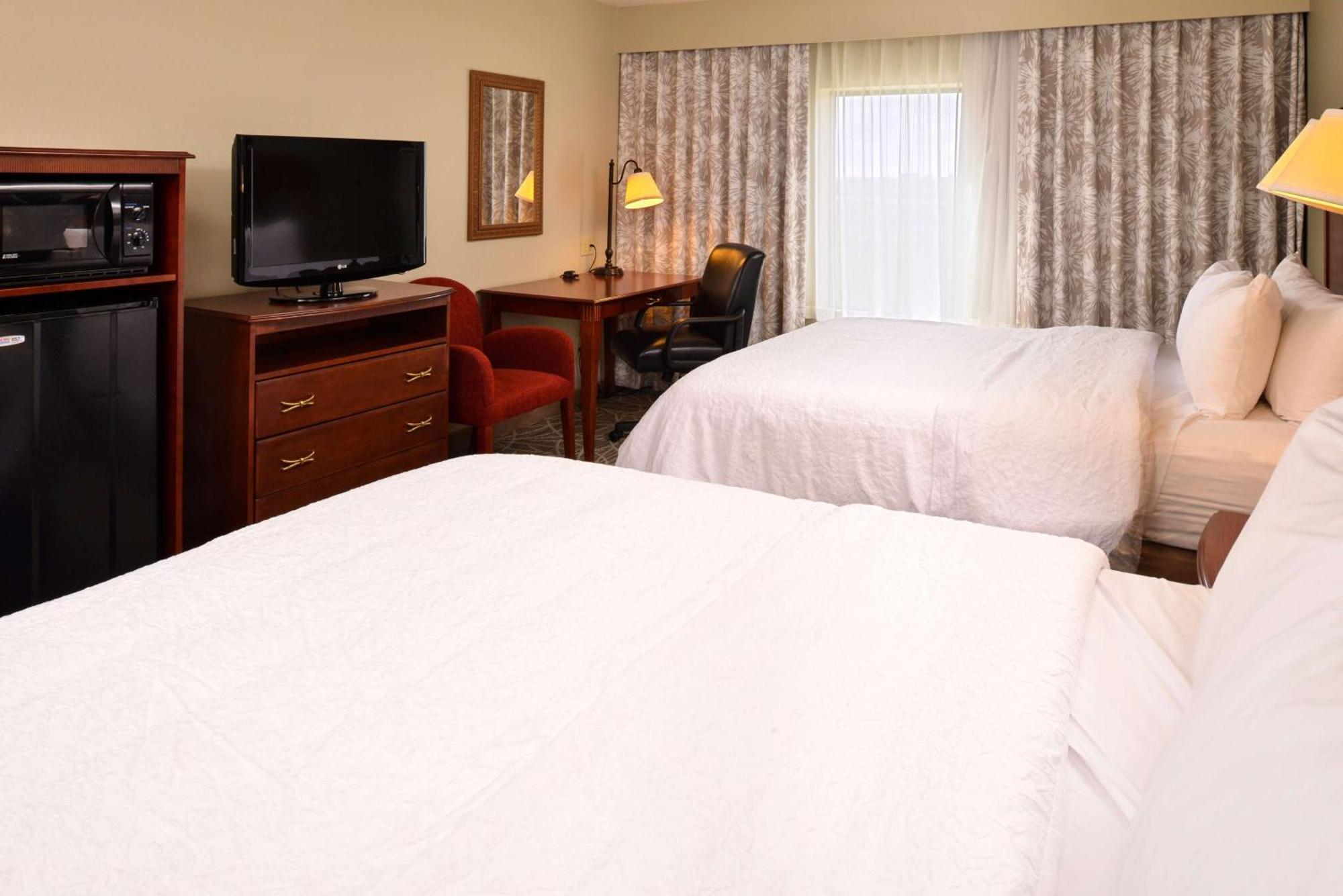 Hampton Inn By Hilton Litchfield Εξωτερικό φωτογραφία