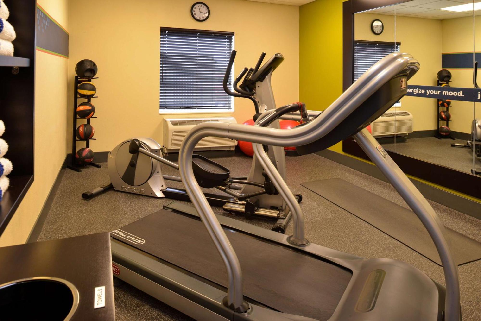 Hampton Inn By Hilton Litchfield Εξωτερικό φωτογραφία